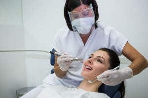 Quanto dura la pulizia dei denti?