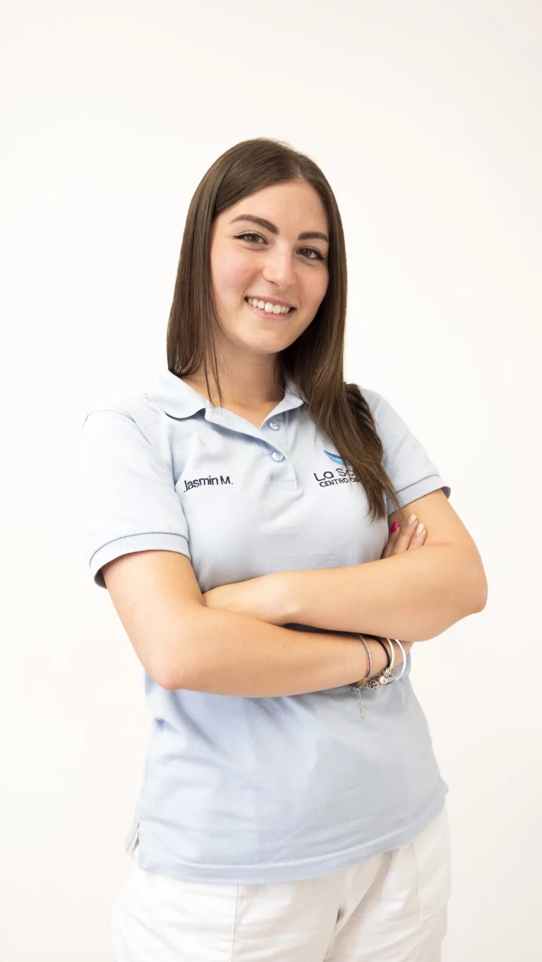 Jasmin Marconi Receptionist