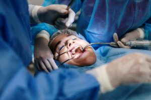 Implantologia Pistoia Montemurlo paziente La Scala